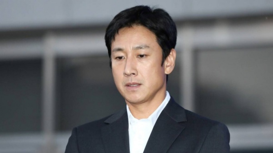 Từ cái chết gây sốc của Lee Sun Kyun: Bê bối ma túy càn quét làng giải trí Hàn