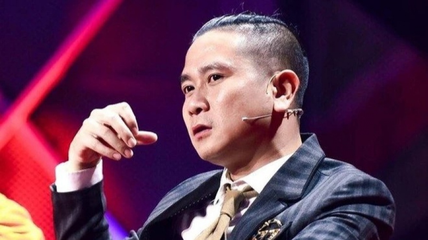 Chuyện showbiz: Hồ Hoài Anh đã nghỉ việc tại Học viện Âm nhạc Quốc gia