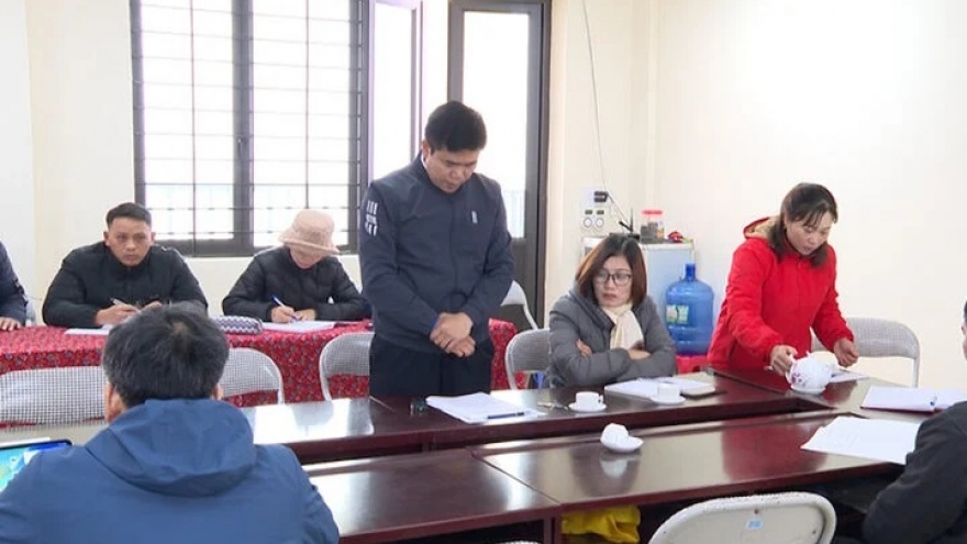 Sở GD&ĐT Lào Cai lên tiếng vụ 11 học sinh ăn chung 2 gói mì tôm chan cơm