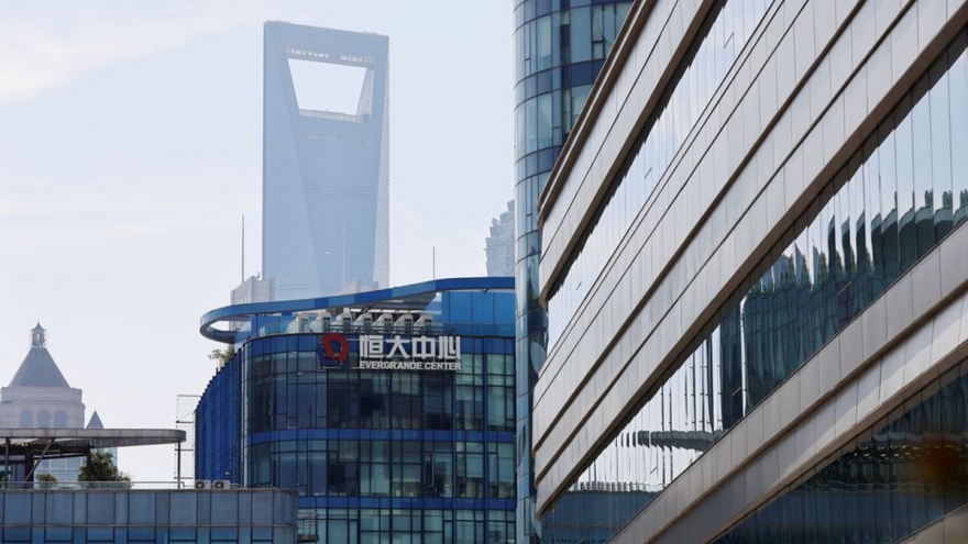 "Bom nợ" Evergrande khiến hệ thống ngân hàng Trung Quốc phải thận trọng hơn