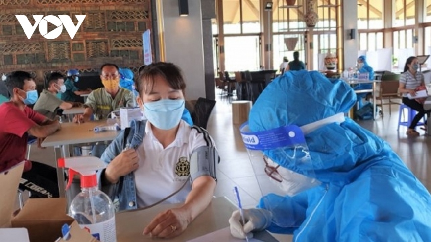 Kien Giang hits back at Omicron infection rumours