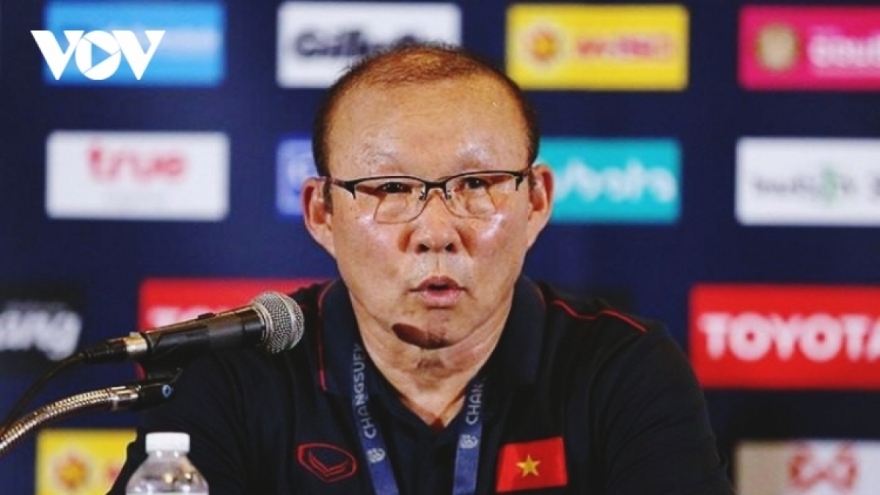 Park Hang-seo stops rumours he will coach Indonesia 