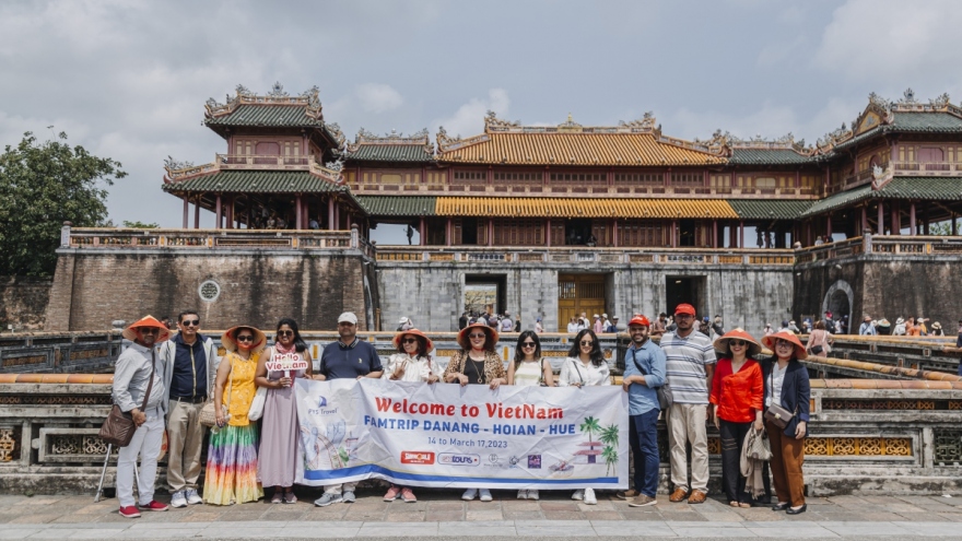 Indian famtrip delegation survey tourist attractions in Thua Thien Hue,  Da Nang