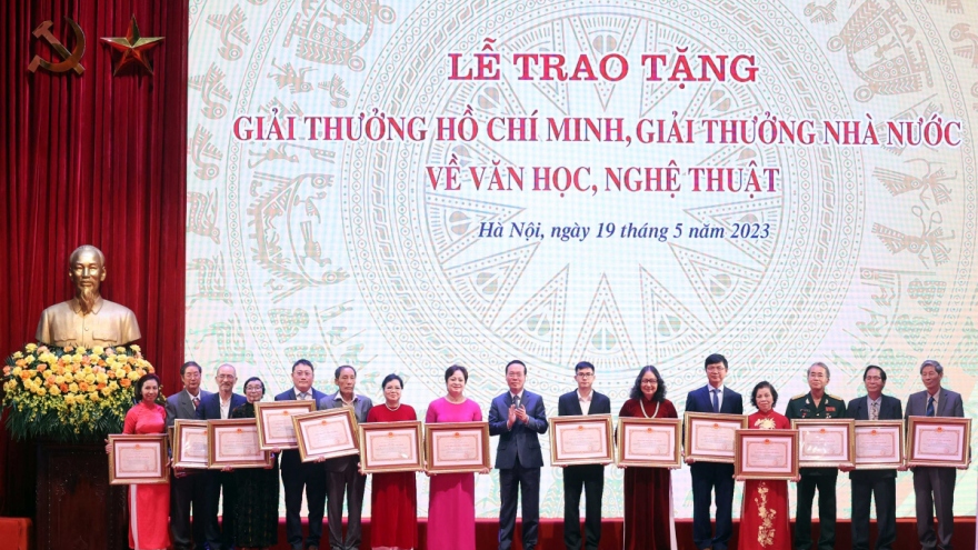 Winners of Ho Chi Minh Awards, State Awards for Literature and Arts honoured