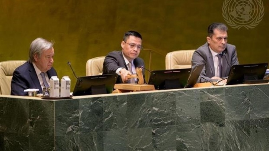 Vietnam completes term as Vice President of UN General Assembly’s 77th session