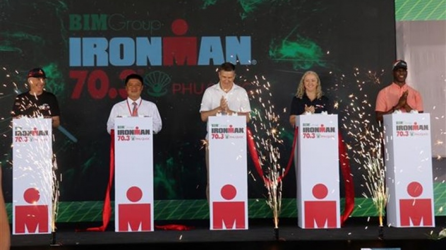 Phu Quoc triathlon event attracts nearly 2,000 athletes