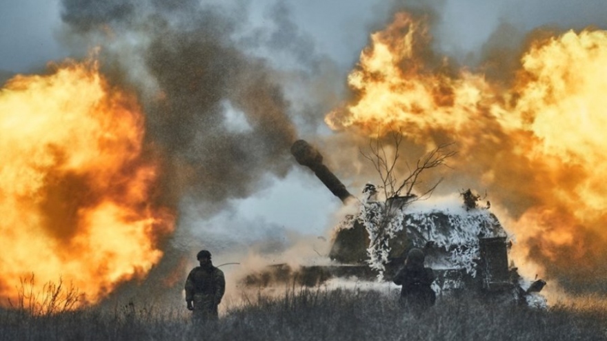 Nga bắn nổ 2 kho đạn dược và phá hủy hàng loạt phương tiện quân sự của Ukraine