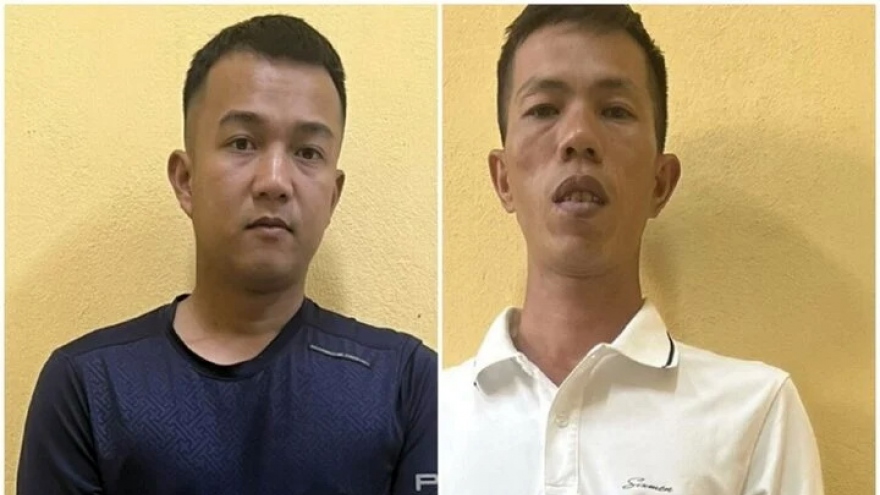 2 đối tượng dùng súng cướp ngân hàng ở Quảng Nam bị khởi tố
