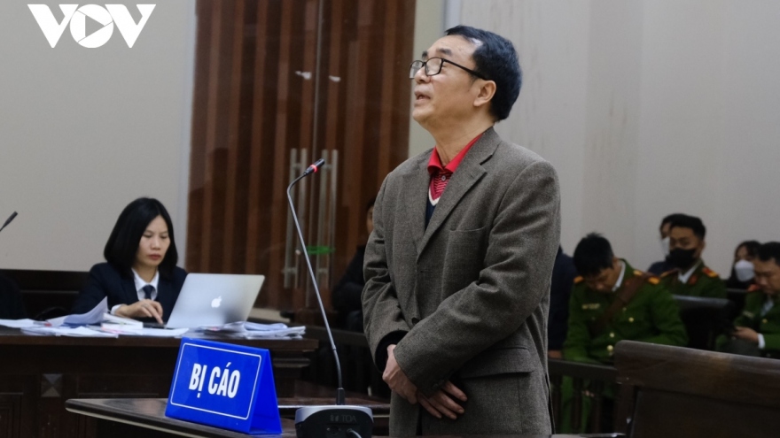 Vụ ông Trần Hùng nhận hối lộ: Các bằng chứng kết tội đã thuyết phục?