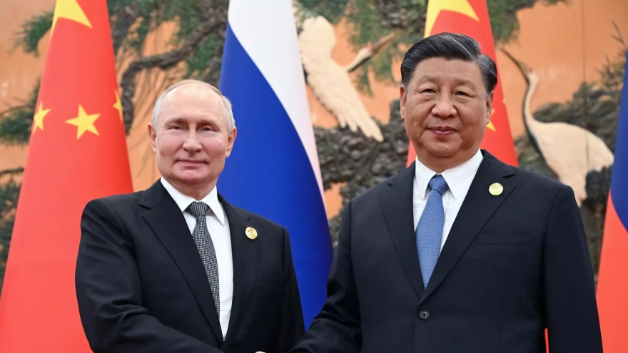 Tổng thống Nga Vladimir Putin điện đàm với Chủ tịch Trung Quốc Tập Cận Bình