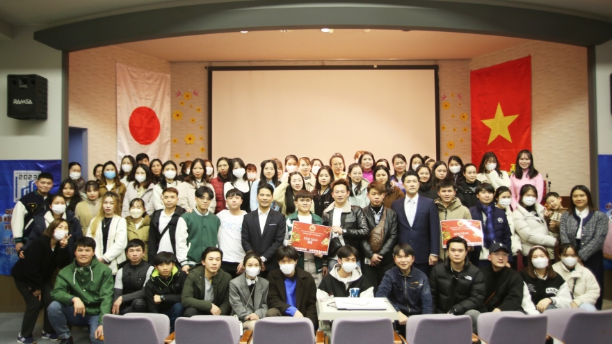 “Niềm vui đêm Giao thừa”, chia sẻ với cộng đồng người Việt Nam tại Ishikawa