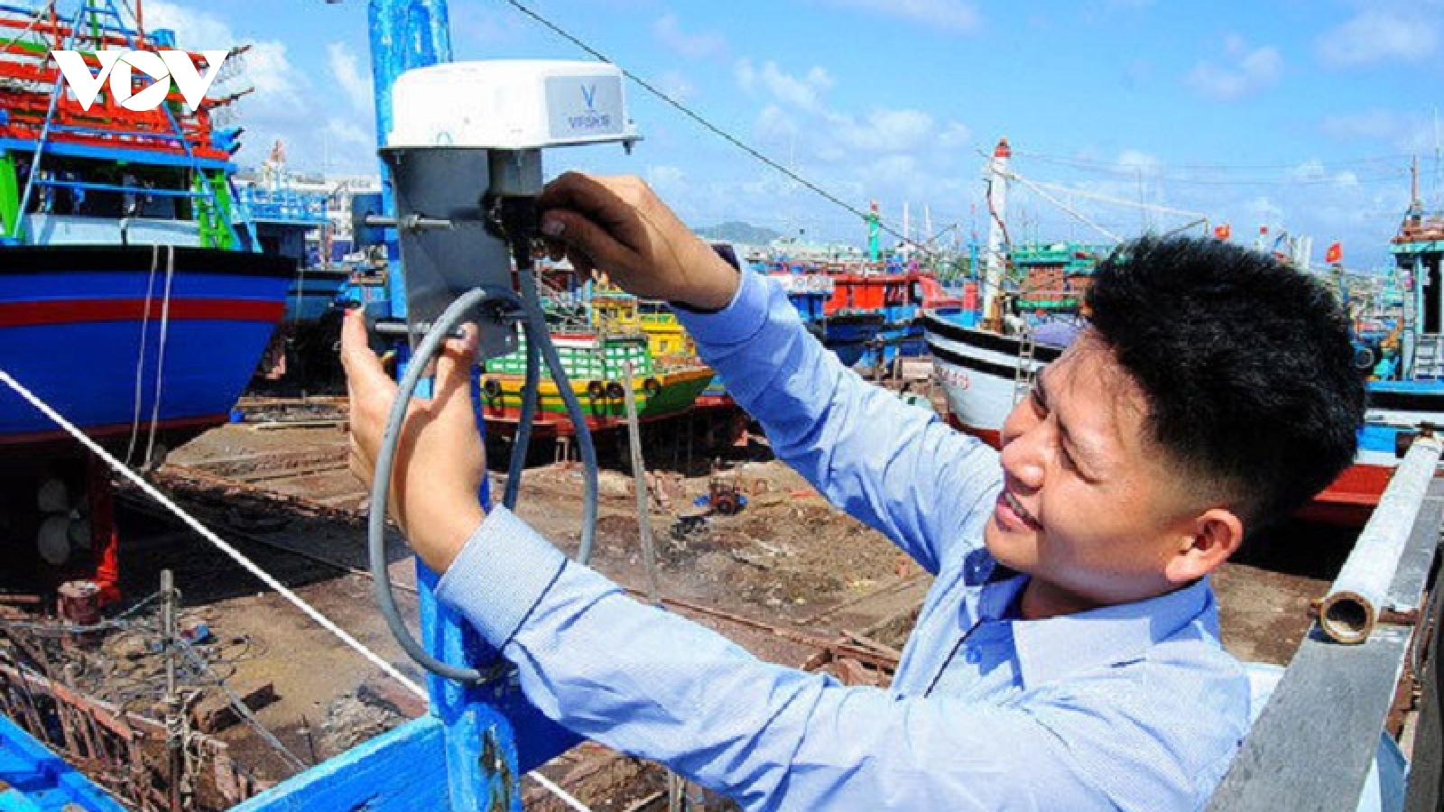 Đẩy mạnh ứng dụng công nghệ số quản lý tàu cá đánh bắt vùng khơi