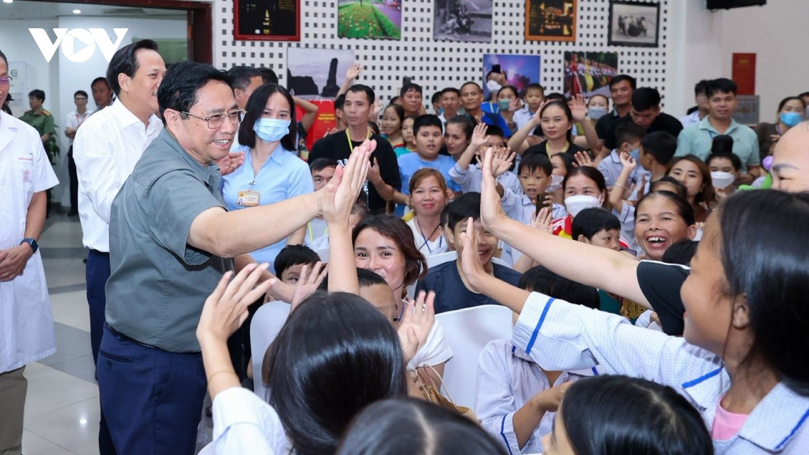 Thủ tướng Phạm Minh Chính dự Chương trình Vui Tết Trung thu - Nụ cười hồng