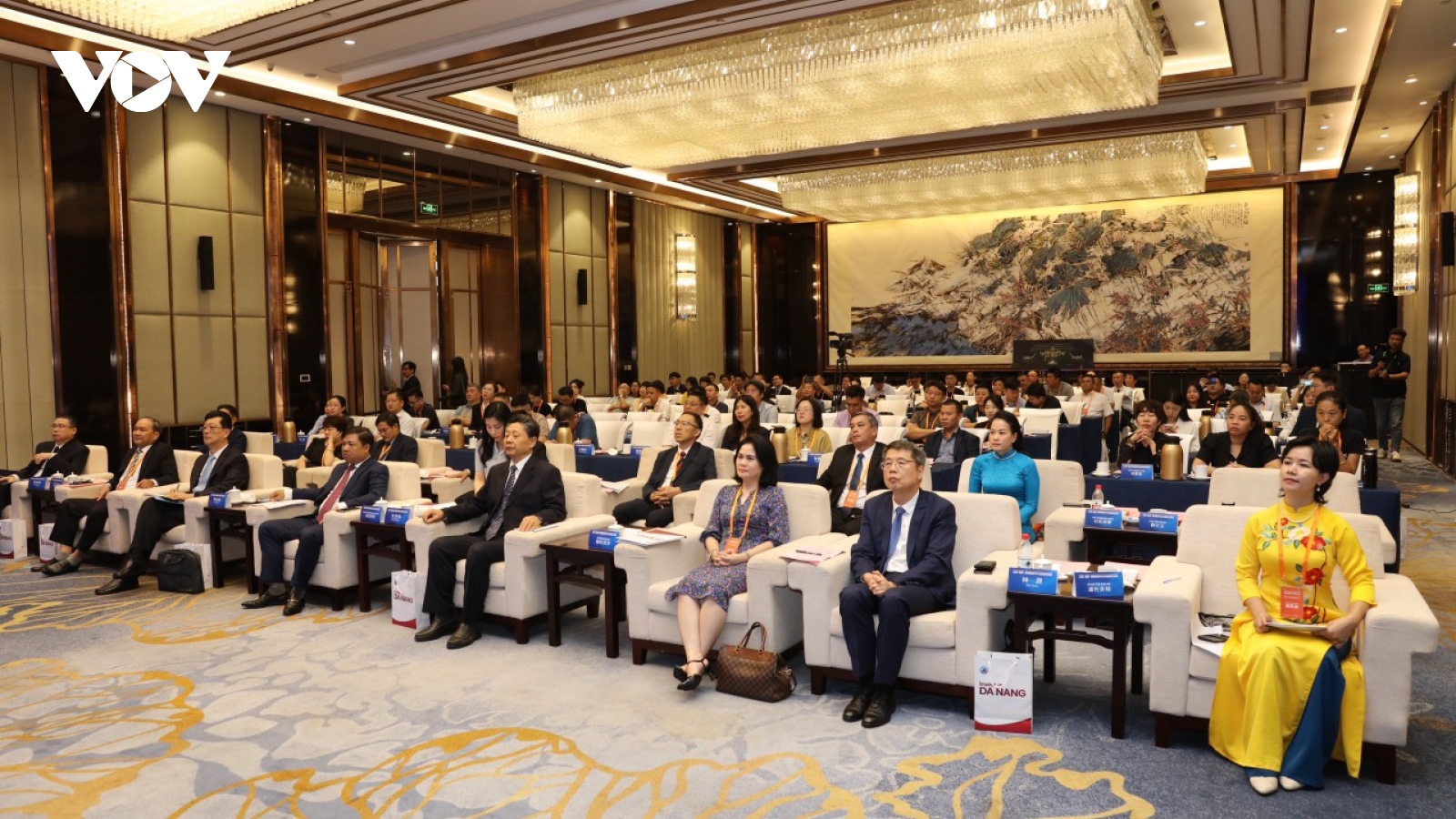 Hội thảo xúc tiến đầu tư, thương mại, du lịch Đà Nẵng - Sơn Đông (Trung Quốc)