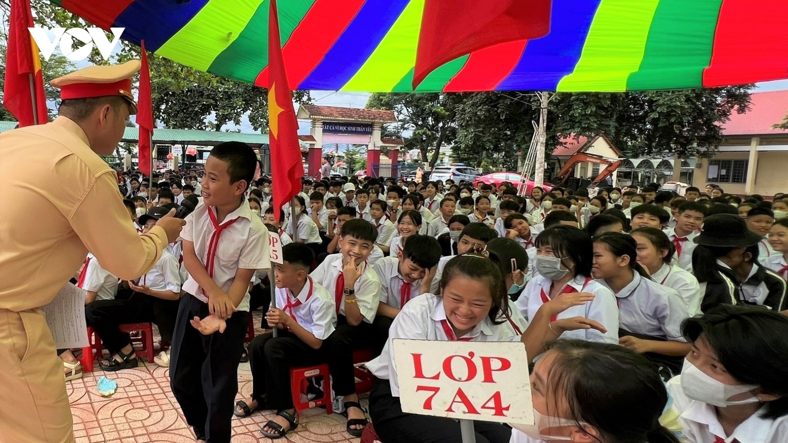 Đắk Lắk đảm bảo an toàn giao thông qua các trường học