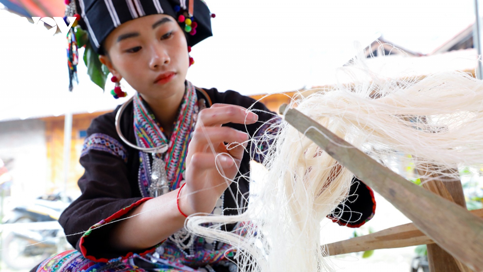 Nét đẹp nghề dệt thủ công truyền thống dân tộc Lự
