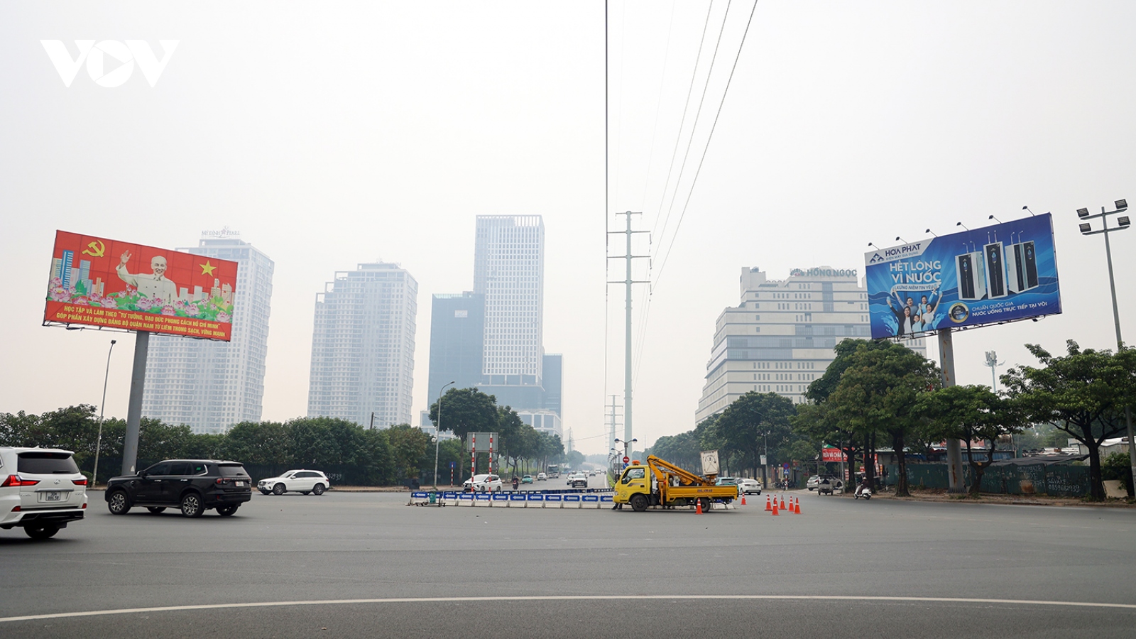 Nút giao không đèn đỏ đầu tiên ở Hà Nội sau 1 năm thí điểm
