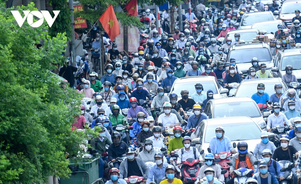 Hanoi'ing traffic, Vietnam. : r/WTF