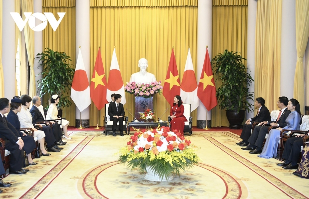 japanese crown prince warmly welcomed upon arrival in vietnam picture 13