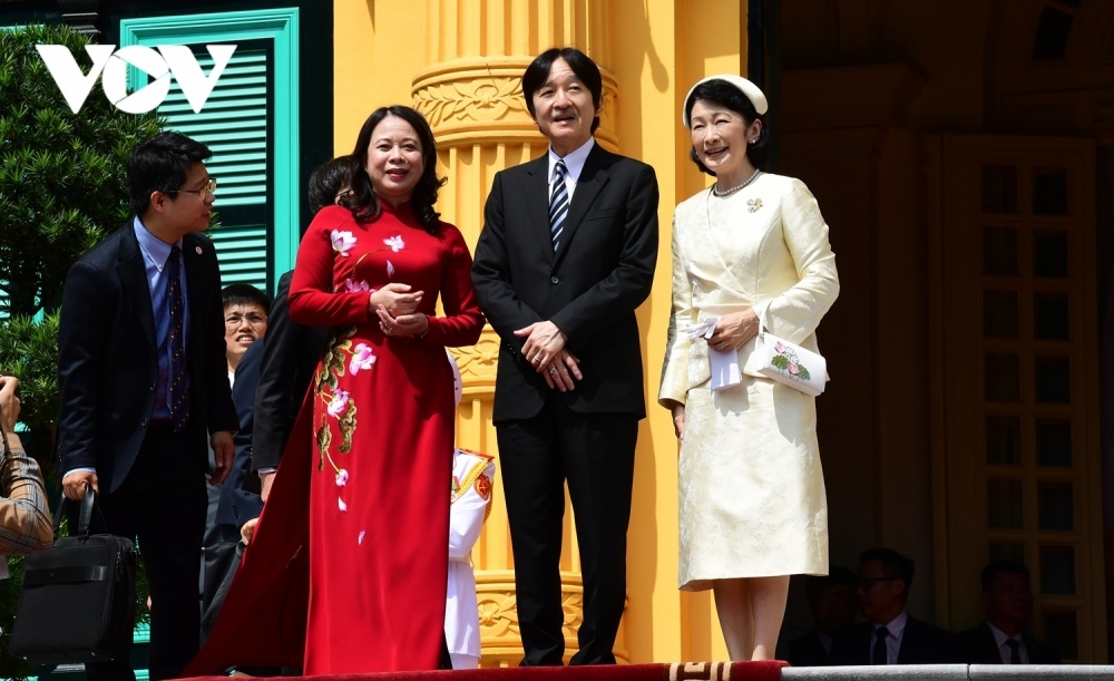 japanese crown prince warmly welcomed upon arrival in vietnam picture 8 japanese crown prince warmly welcomed upon arrival in vietnam picture 8