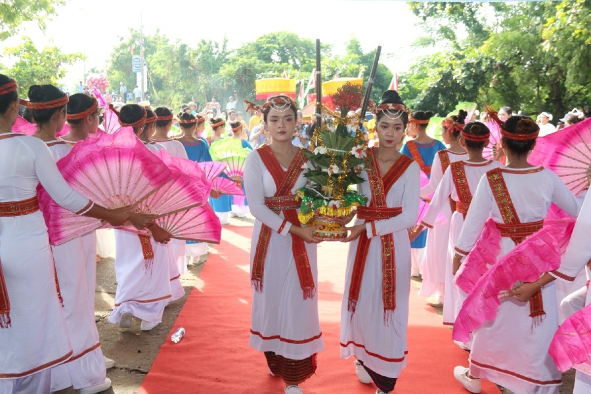 Vibrant Kate festival of Cham ethnic people in southern Vietnam