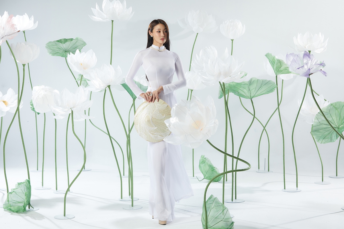 trương ngọc Ánh đọ sắc 3 hoa hậu trái đất trong trang phục áo dài hình ảnh 3 truong ngoc Anh do sac 3 hoa hau trai dat trong trang phuc ao dai hinh anh 3