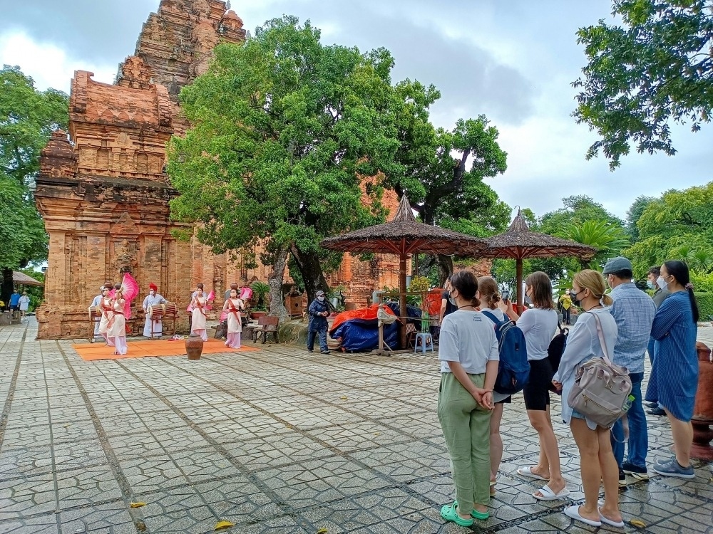 them cac chuyen bay dua du khach nga toi nha trang hinh anh 1