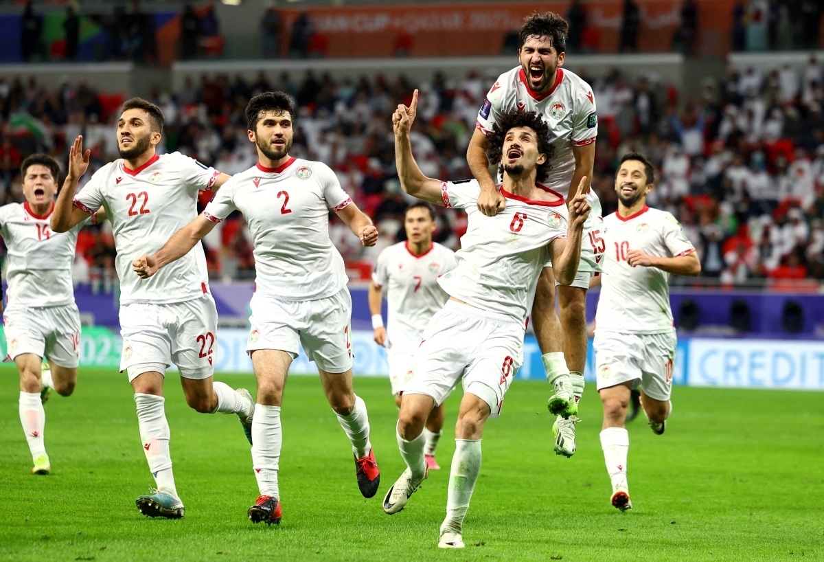 tajikistan va jordan co co hoi lap ky luc vo tien khoang hau o asian cup 2023 hinh anh 1