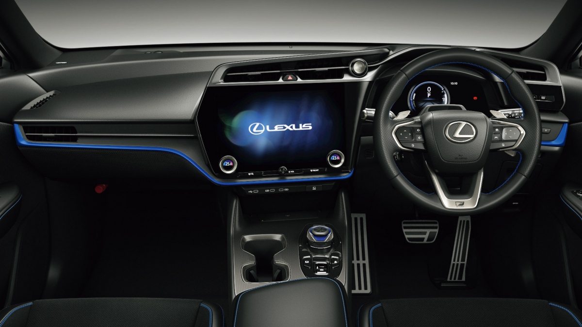 Lexus RZ 450e F Sport Performance 2024 ra mắt, chỉ sản xuất 100 xe