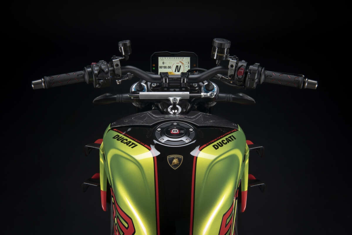 Khám phá Ducati Streetfighter V4 Lamborghini bản giới hạn cực hiếm giá gần 2,4 tỷ