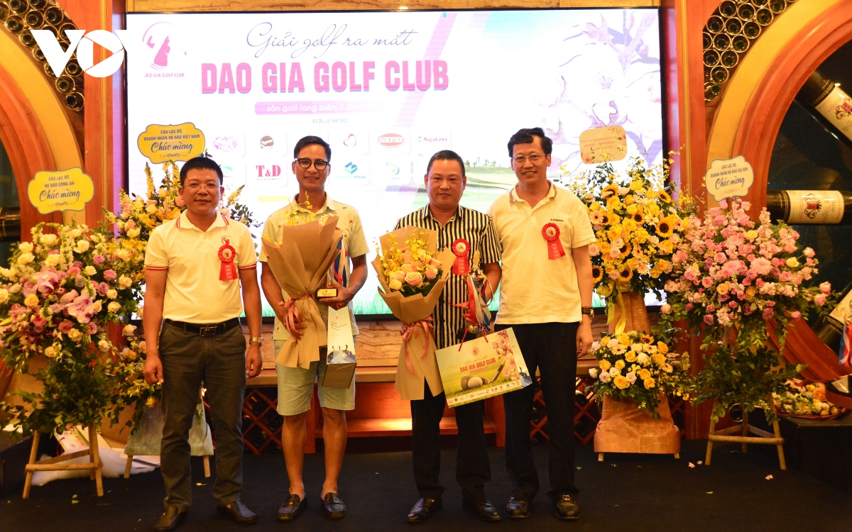 giai golf cup Dao gia lan i nam 2020 noi ket noi dam me, tinh doan ket hinh anh 5