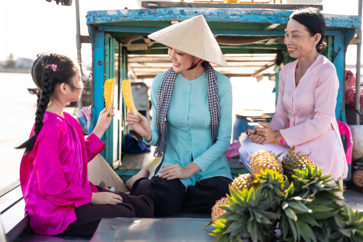 Ấn tượng chợ nổi cái răng xưa trong không gian hiện đại hình ảnh 2 An tuong cho noi cai rang xua trong khong gian hien dai hinh anh 2