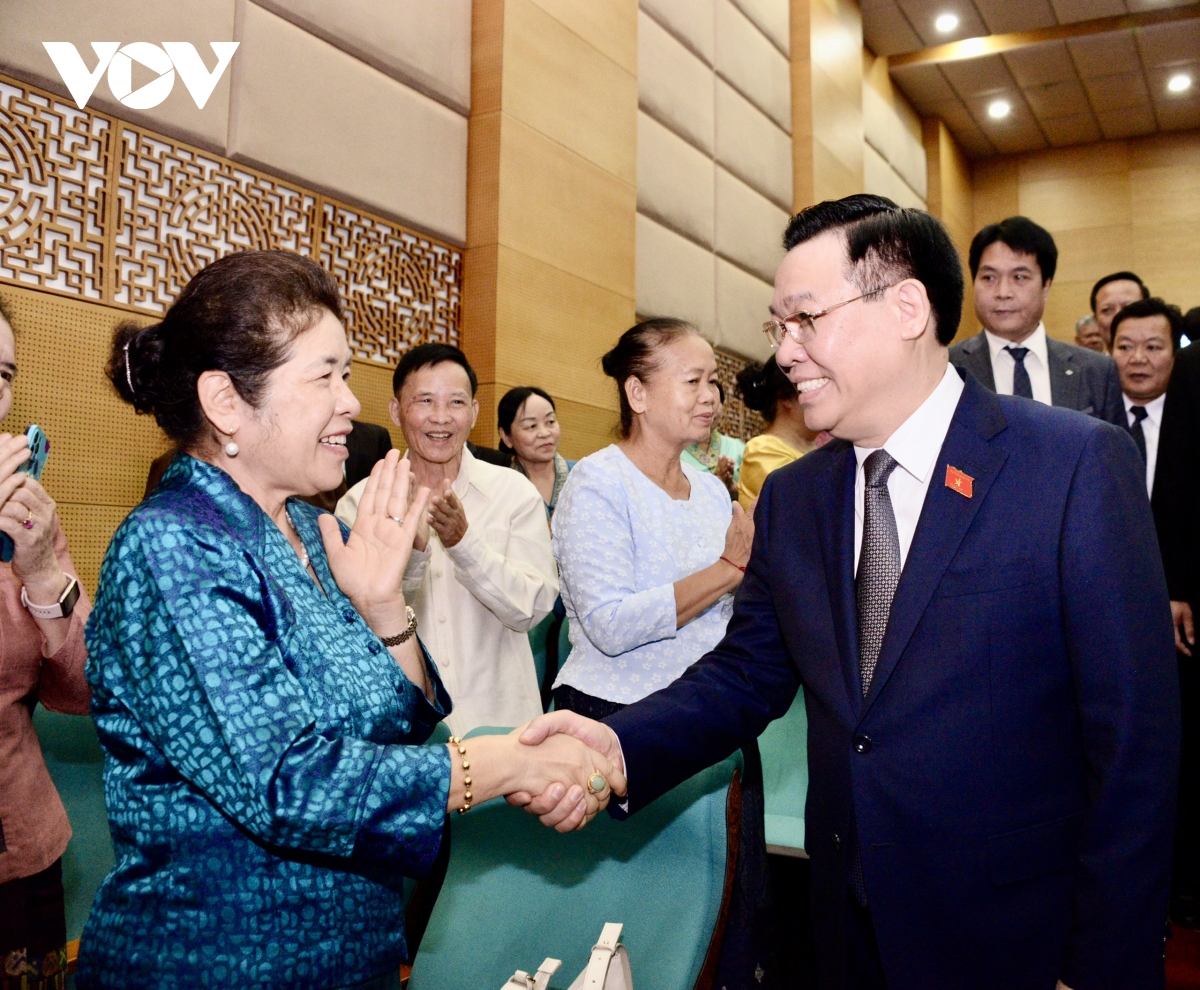 quan he viet lao la tinh nghia ruot thit khong the tach roi hinh anh 2 quan he viet lao la tinh nghia ruot thit khong the tach roi hinh anh 2