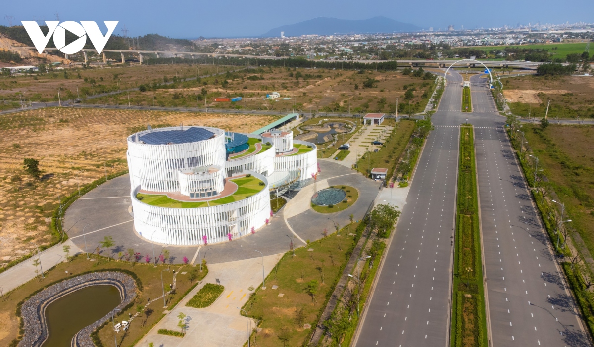 Da nang dat nen tang cho dot pha doi moi mo hinh tang truong hinh anh 1