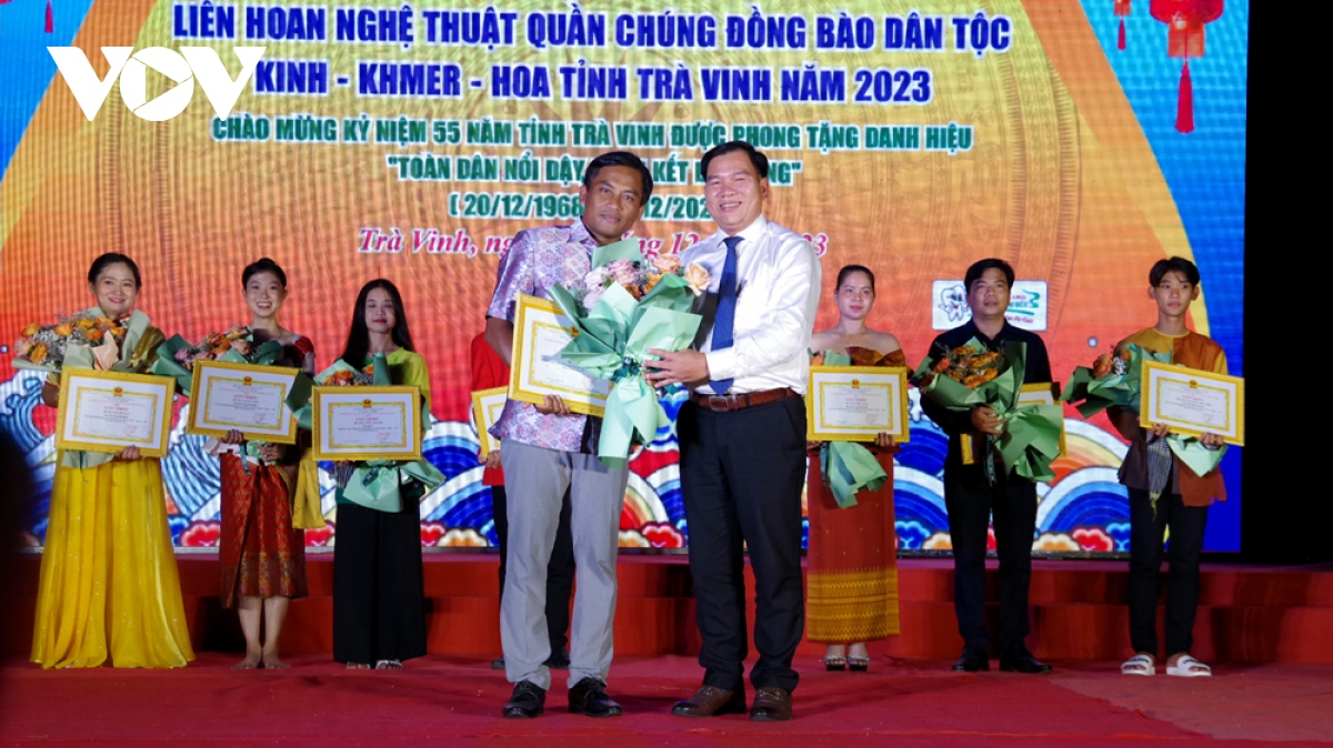 chung ket lien hoan nghe thuat quan chung dan toc kinh-khmer-hoa nam 2023 hinh anh 2