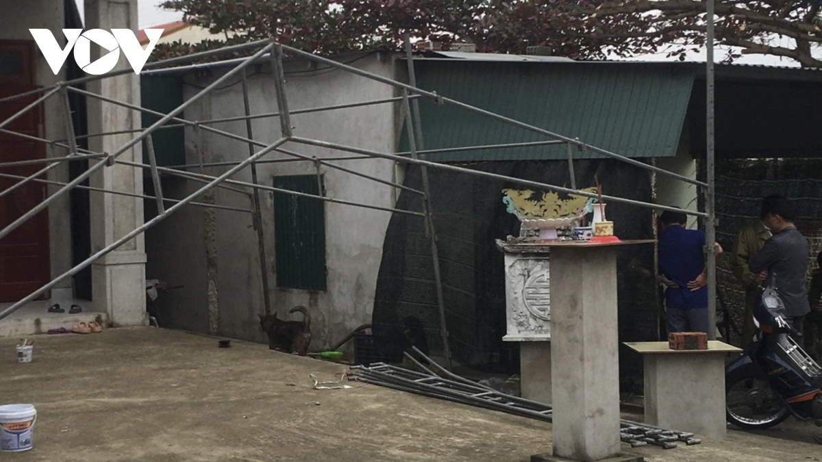 chi vi cai va, nguoi dan ong chem vo va con trai 3 tuoi o quang binh hinh anh 1 chi vi cai va, nguoi dan ong chem vo va con trai 3 tuoi o quang binh hinh anh 1