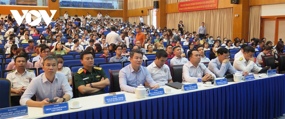 cua hang ban le xang dau o tp.hcm phai xuat hoa don dien tu tung lan ban hang hinh anh 2