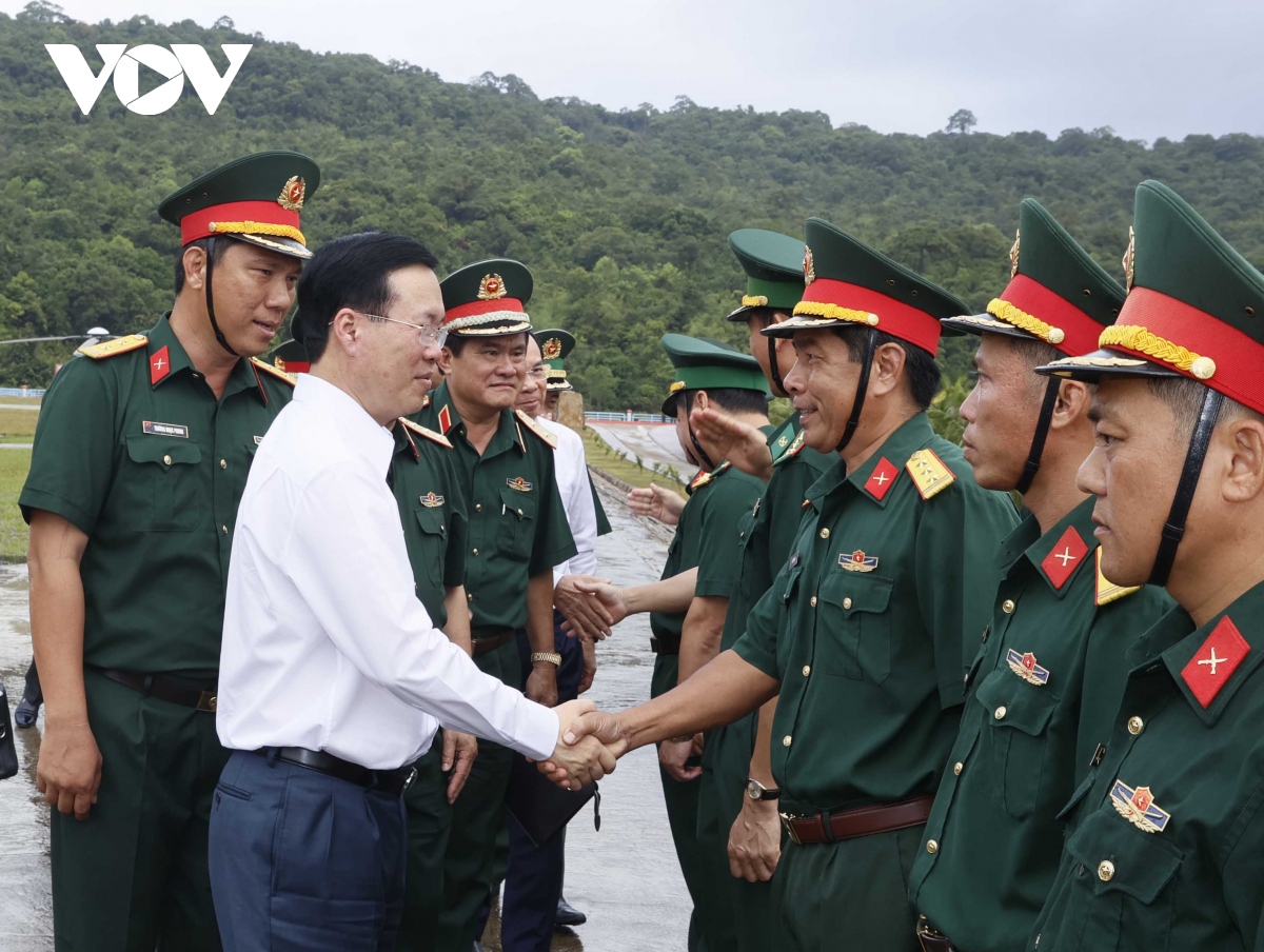 chu tich nuoc quan tam den nguoi dan de xa dao tho chau som khong con ho ngheo hinh anh 2 chu tich nuoc quan tam den nguoi dan de xa dao tho chau som khong con ho ngheo hinh anh 2