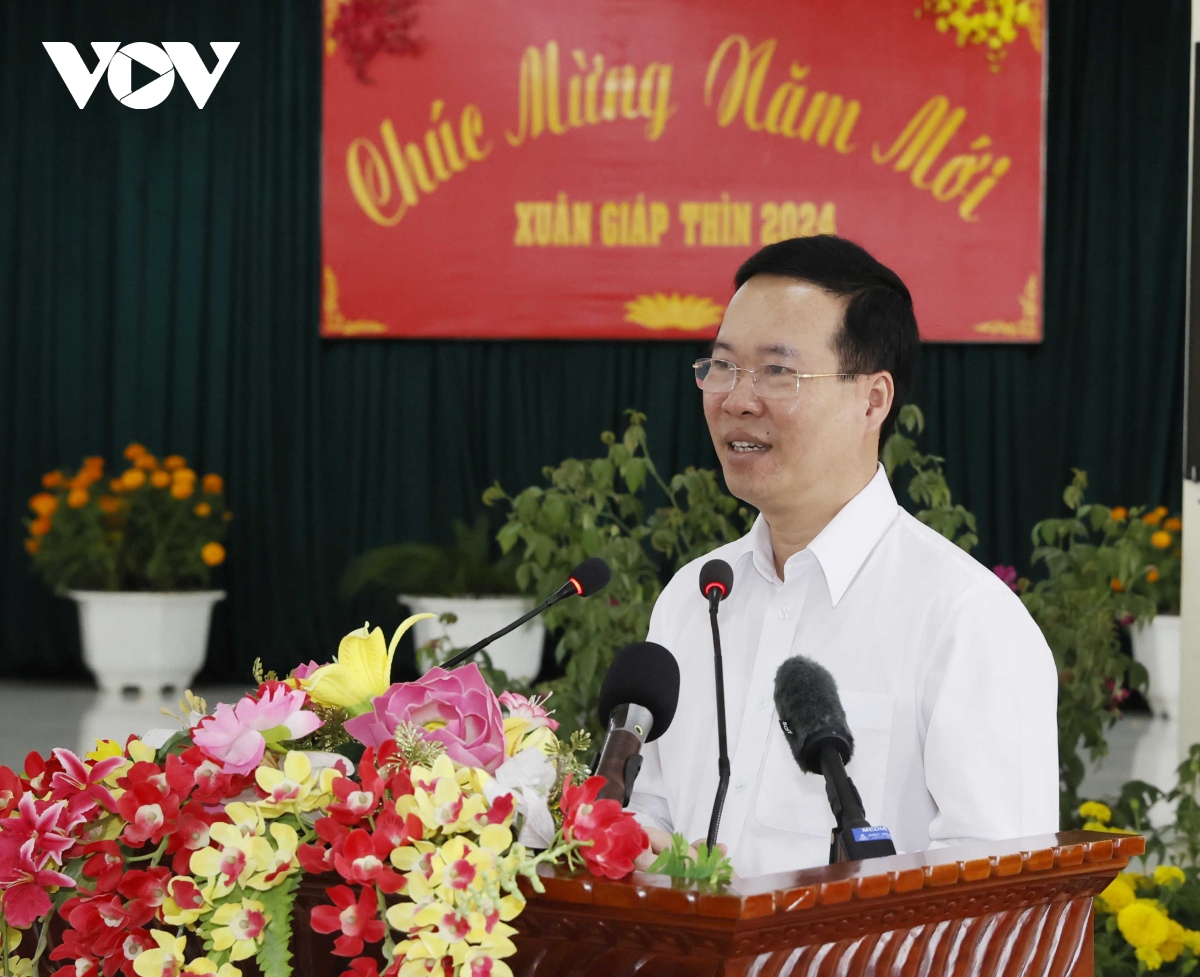chu tich nuoc quan tam den nguoi dan de xa dao tho chau som khong con ho ngheo hinh anh 13 chu tich nuoc quan tam den nguoi dan de xa dao tho chau som khong con ho ngheo hinh anh 13