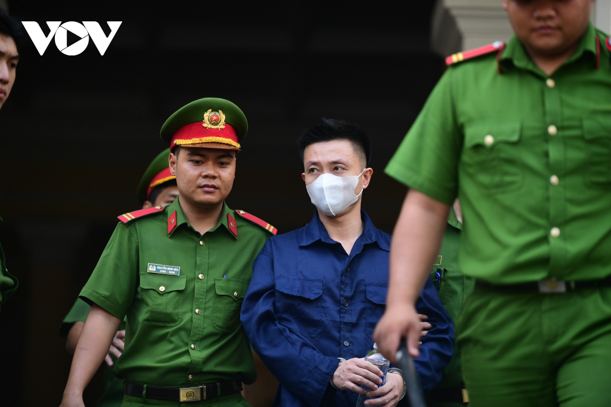 ngoc trinh bi tuyen an 1 nam tu treo hinh anh 2 ngoc trinh bi tuyen an 1 nam tu treo hinh anh 2